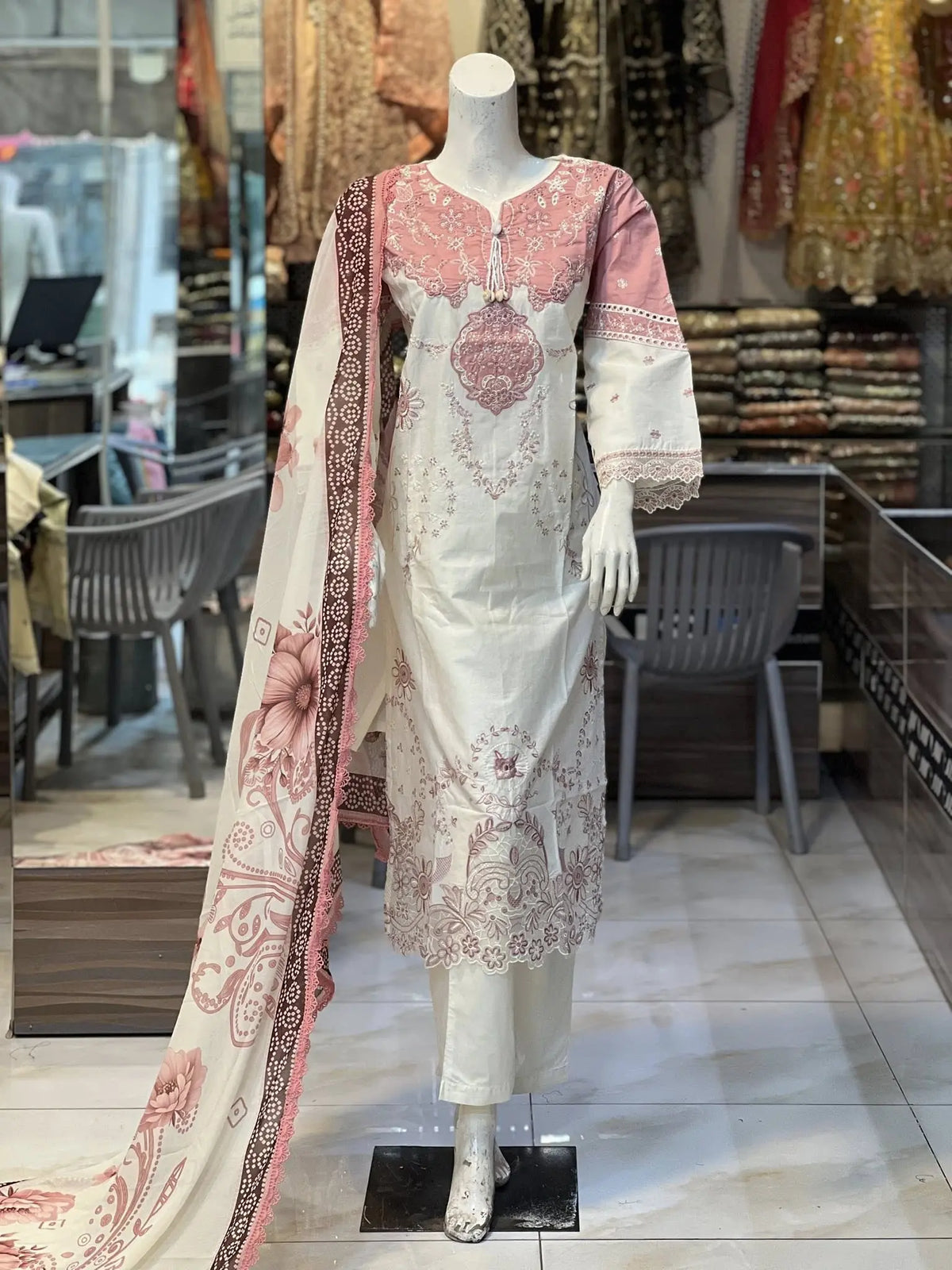 Off White Peach Maria Mr Haroon