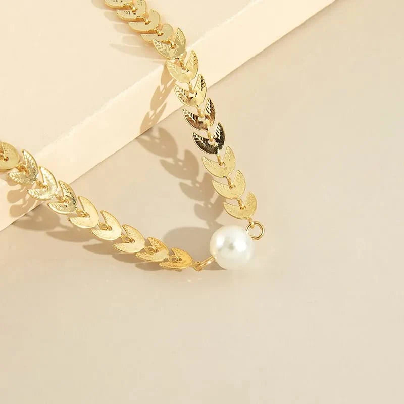 Pearl &amp; Leaf Korean Beautiful Pendant Necklace HHC