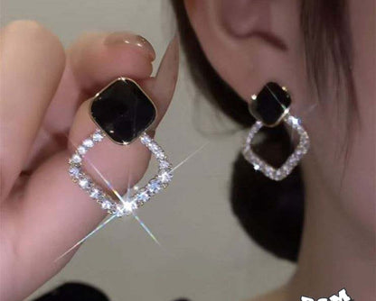 Zircon Korean Black Shiny Resin Rhombus Earrings HHC