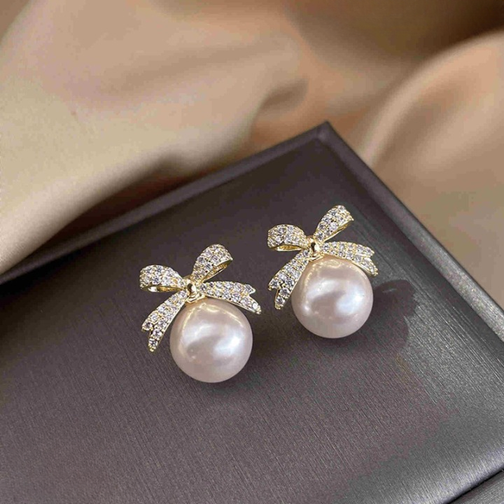 Bow Sparkle Diamond Pearl Stud Earrings HHC