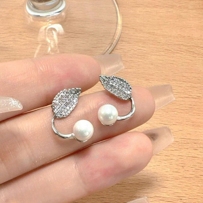 Leaf Pearl Earrings HHC