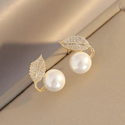 Leaf Pearl Earrings HHC