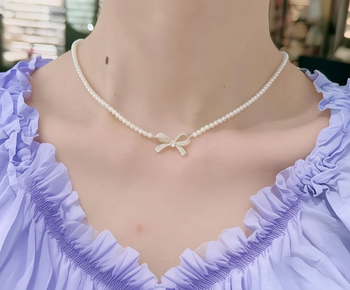 Bow Shape Pearl Pendant Necklace – PQT-992 HHC