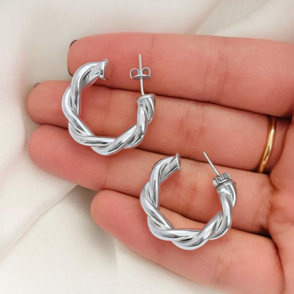 Twisted Sparkling Earrings – WJ-101 Rida's Collection