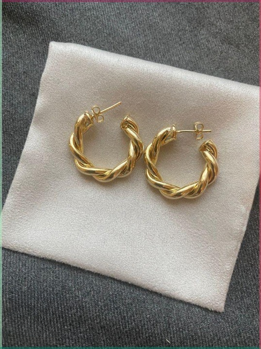 Twisted Sparkling Earrings – WJ-101 Rida's Collection