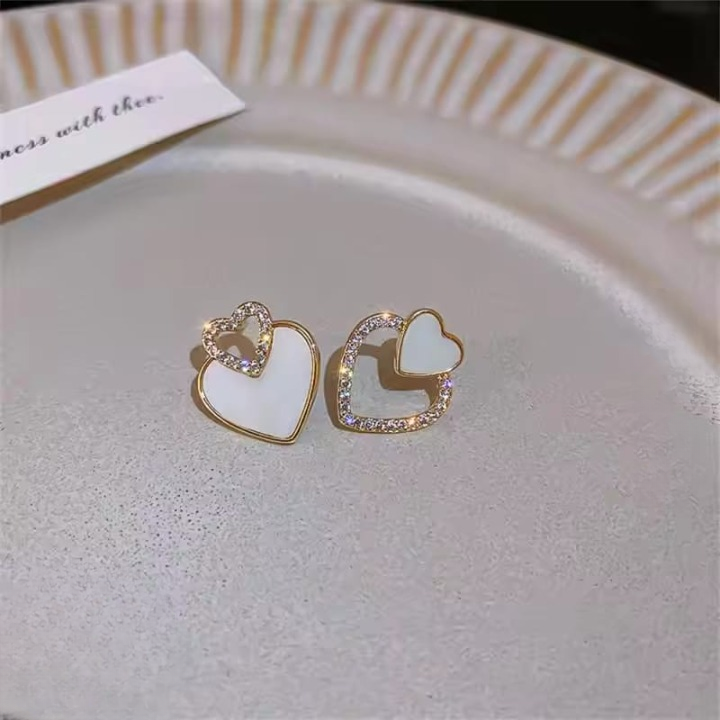 PJT-987 Beautiful Korean Heart Shape Zircon Earrings HHC