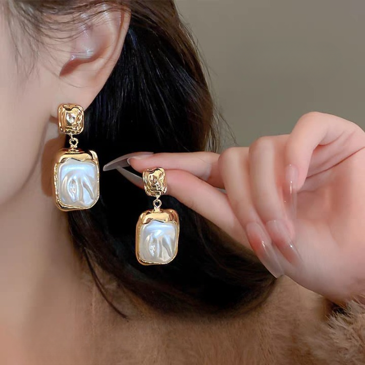 PXT-115 Elegant Korean Gold Foil Earrings with White Stone HHC