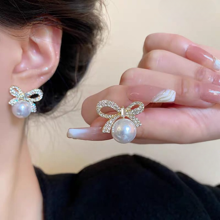 PJX-113 Bow Knot Pearl Earrings with Zircon HHC