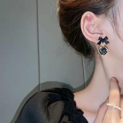AWJ-166 Bow Shape Korean Earrings HHC