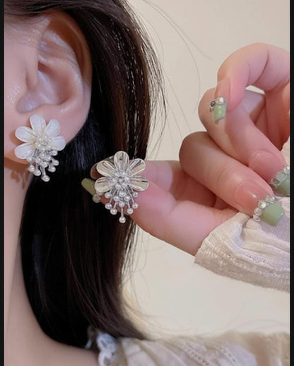 ZJX-162 Flower Pearl Korean Earrings HHC