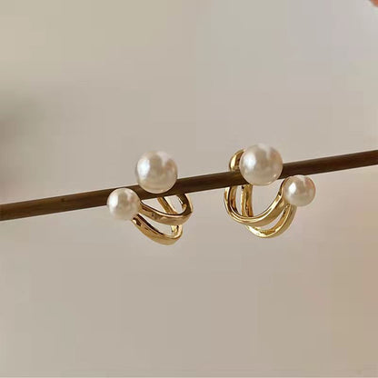 ZVT-167 Korean Pearl Circle Earrings HHC