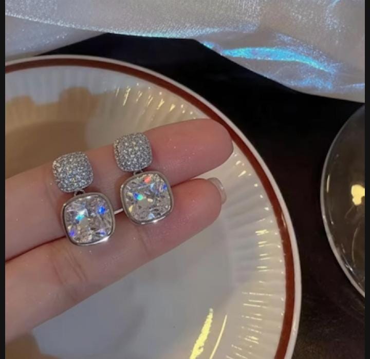 ZJE-163 Korean Zircon Crystal Earrings HHC