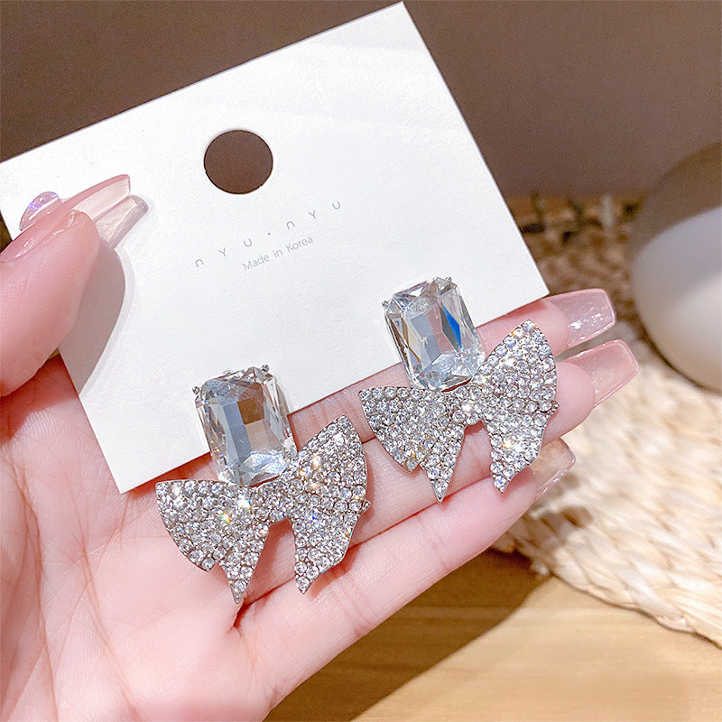 ZJE-165 Sparkling Bow Shape Zircon Korean Earrings HHC