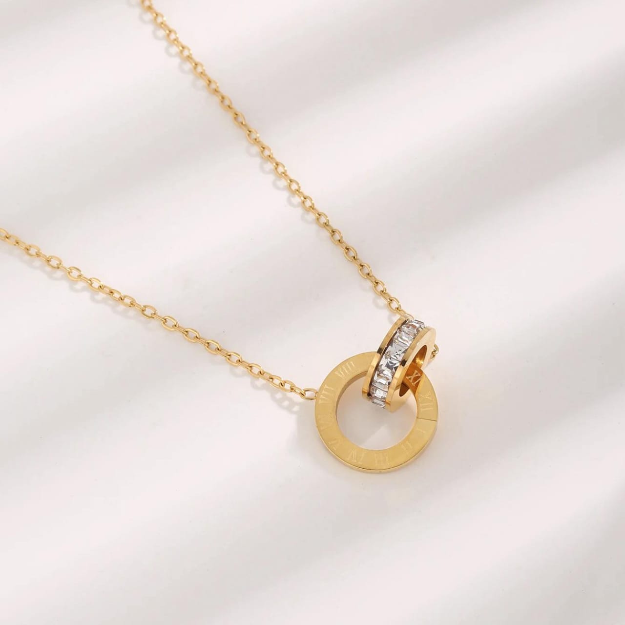 QCT-175 Roman Circle Stainless Steel Necklace HHC