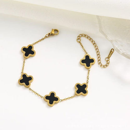 QXT-134 Clover Bracelet HHC