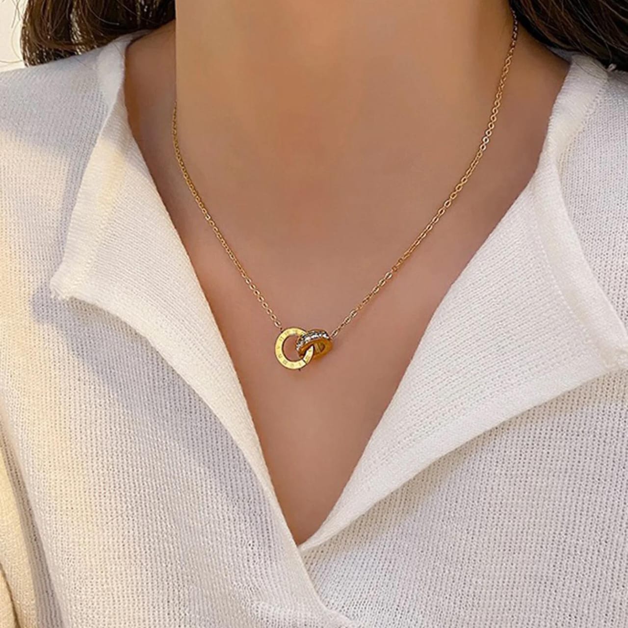 QCT-175 Roman Circle Stainless Steel Necklace HHC