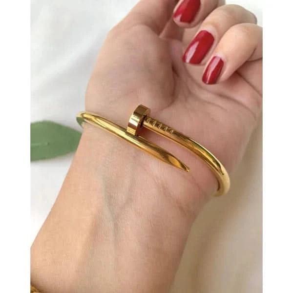 QVT-139 Cartier Nail Bangle HHC
