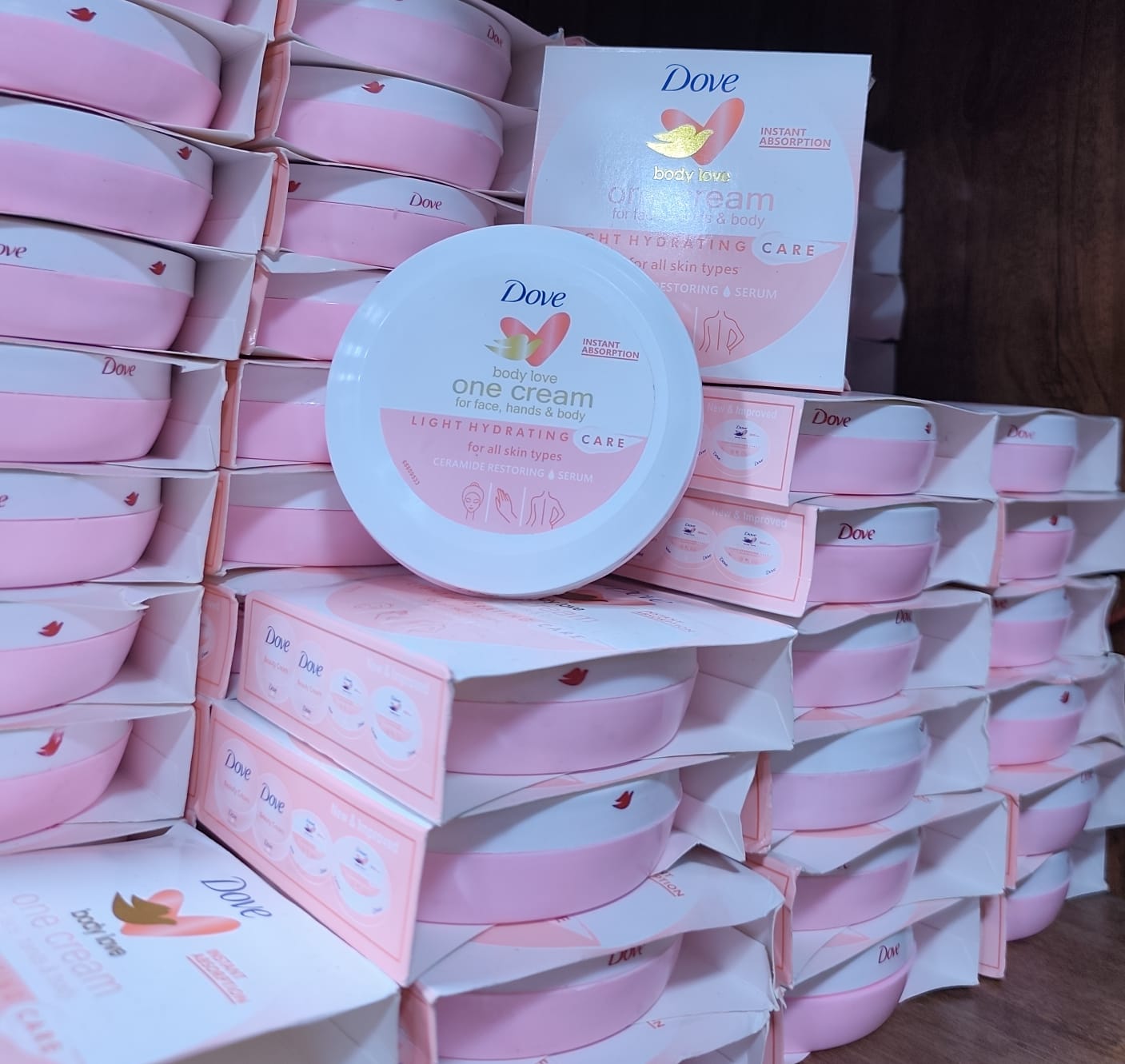 Dove Face &amp; Body Cream – 150g HHC