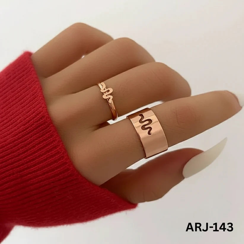 ARJ-143 Snake Shape Adjustable Ring HHC