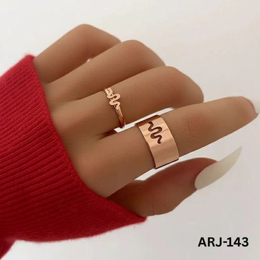ARJ-143 Snake Shape Adjustable Ring HHC