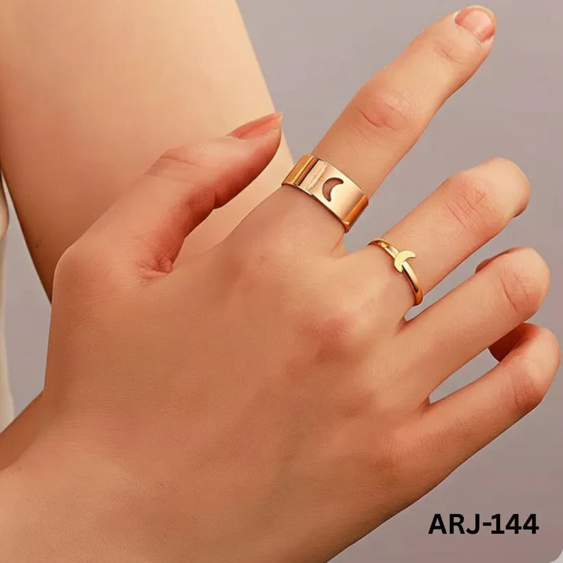 ARJ-144 Moon Couple Rings HHC