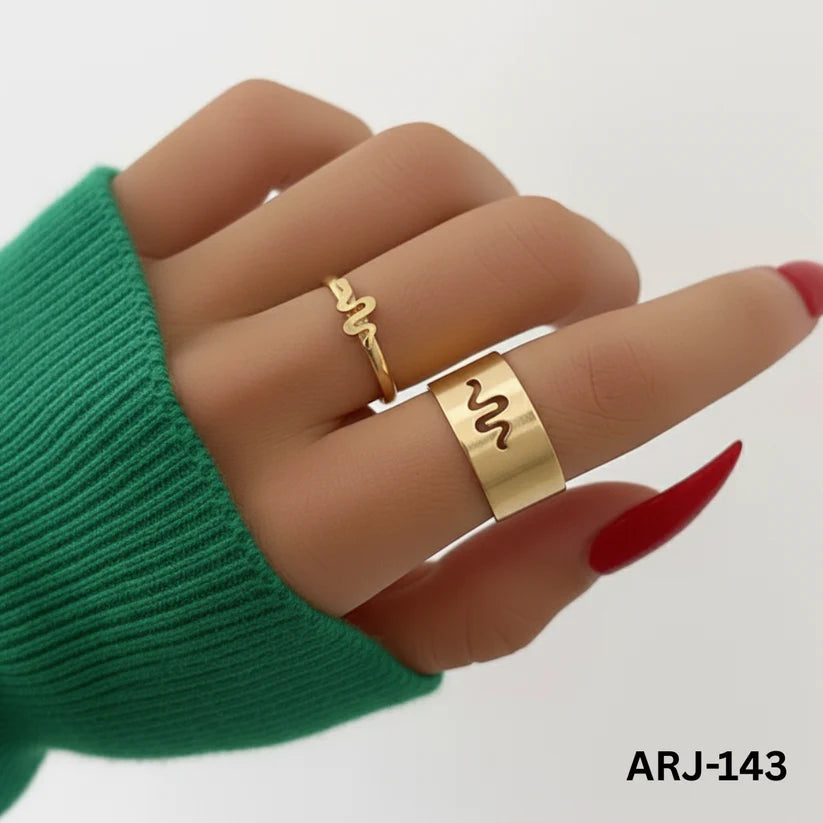 ARJ-143 Snake Shape Adjustable Ring HHC