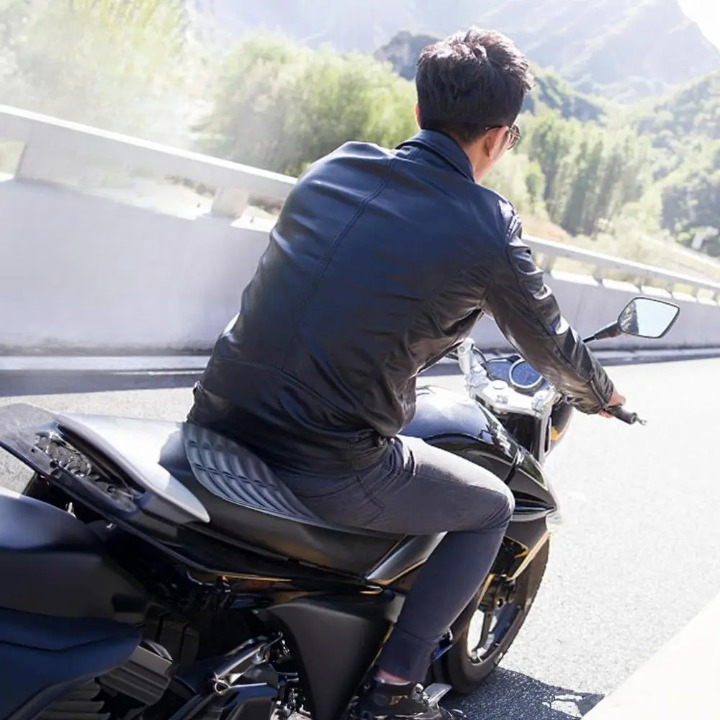 Motorcycle 3D Breathable Non-Slip Seat Cushion Pad HHC