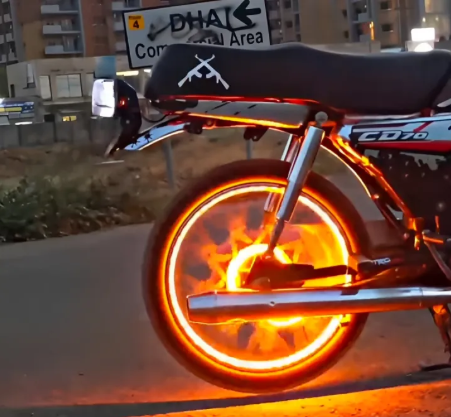 Universal Bike LED Strip Light – Dual Color Turn Signal &amp; Running Light HHC
