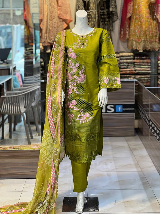 Green Lawn Dress side embroidery