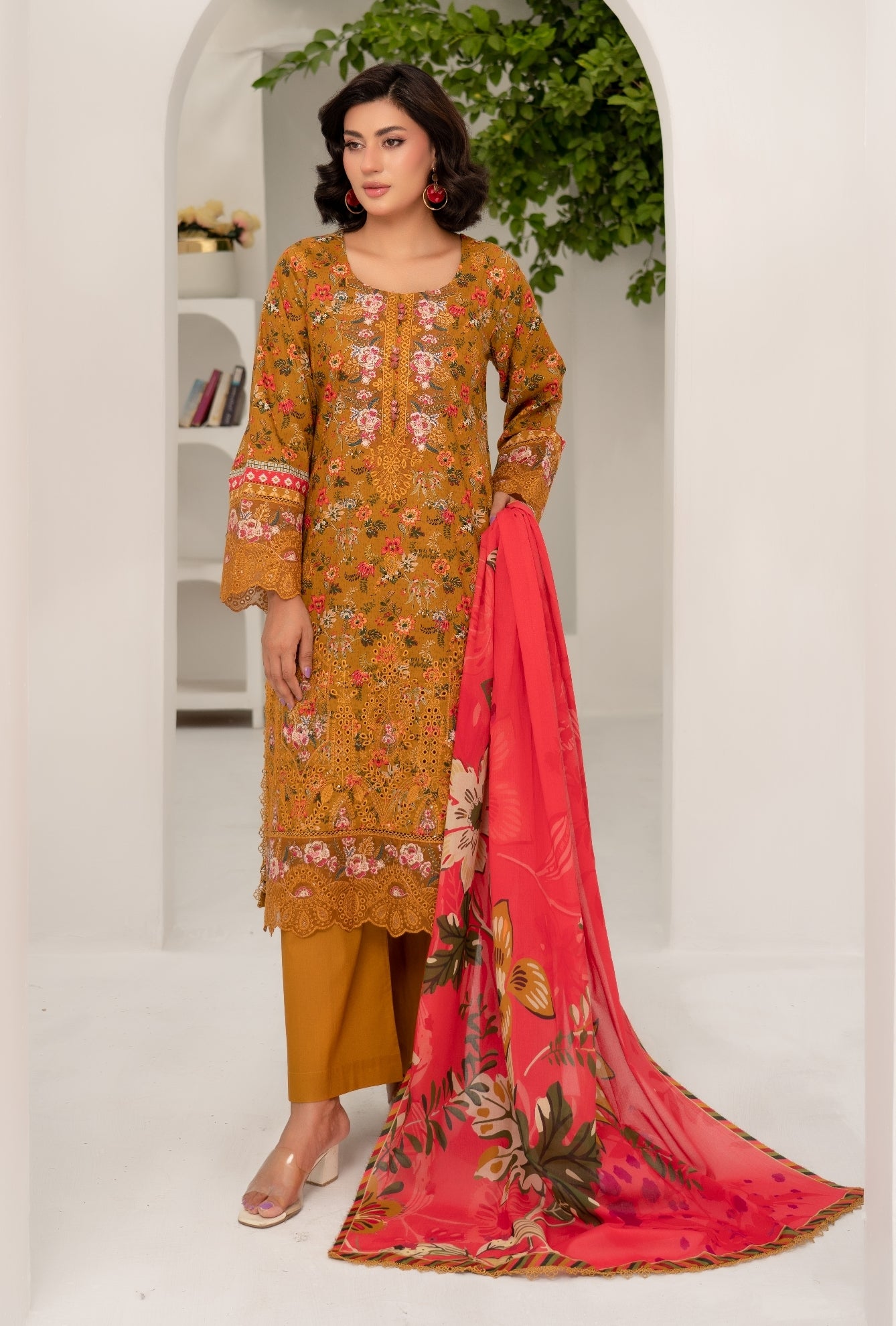 Munira Vol47, D03