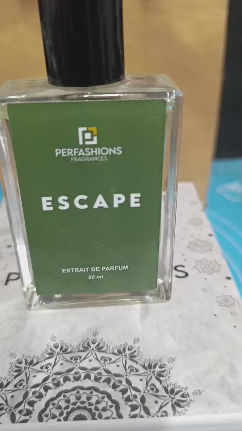Escape – Woody Spicy Extrait de Parfum for Men – 50ml