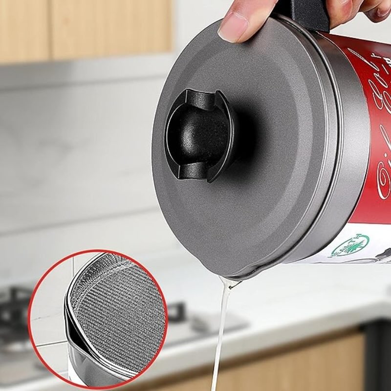 1.4L Fryer Oil Filter Pot Carbon Steel Jug with Stainless Steel Strainer Lid YMDS