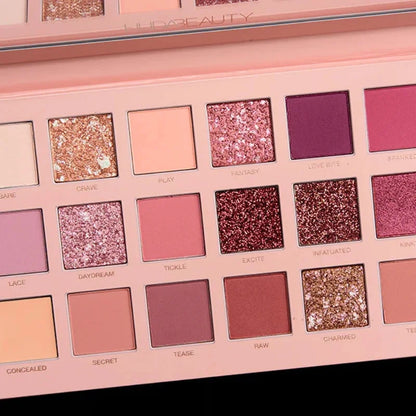 18 Colors Nude Eyeshadow Palette YMDS
