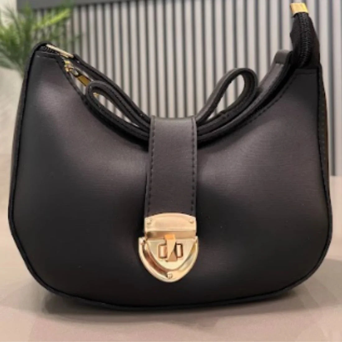 Crescent Leather Luxury Shoulder Bag for Women | Black YMDS