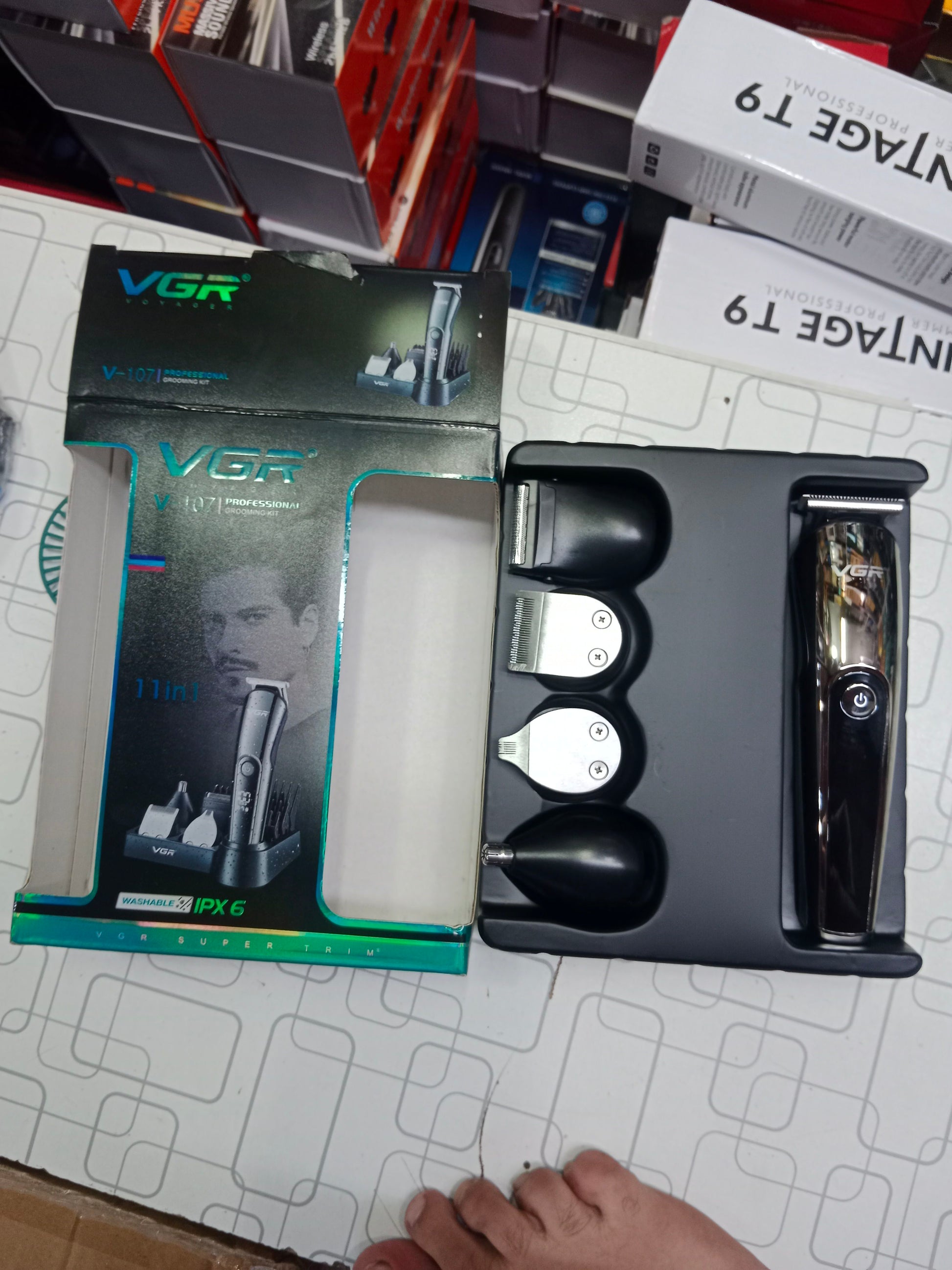 VGR V-107 11-In-1 Professional Grooming Kit With Multiple Attachments For Complete Personal Care HHC
